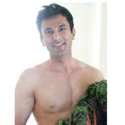 vikas khanna twitter